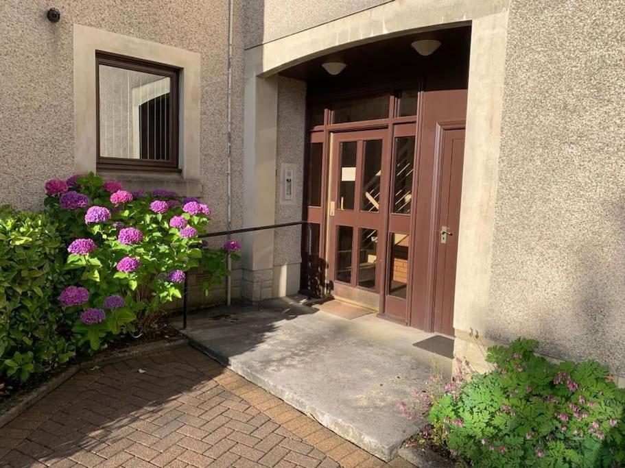 Teith Court Apartment With Private Parking. Stirling Dış mekan fotoğraf