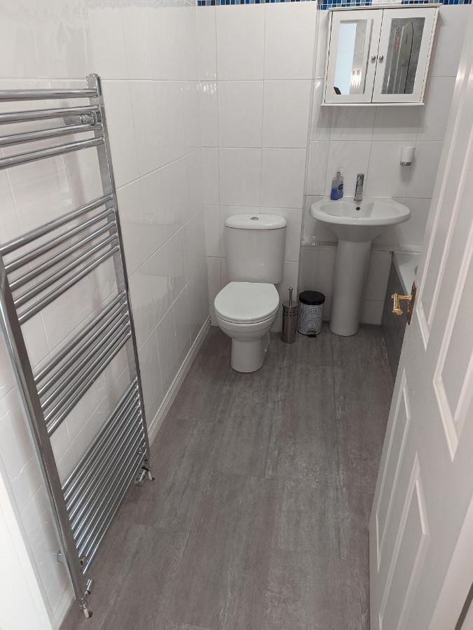 Teith Court Apartment With Private Parking. Stirling Dış mekan fotoğraf