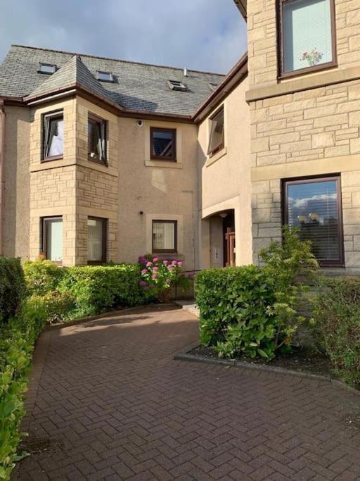Teith Court Apartment With Private Parking. Stirling Dış mekan fotoğraf